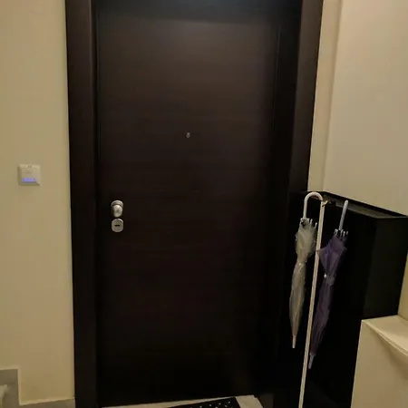 Indigo Apartment *